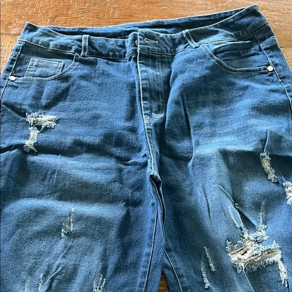 Casual Distressed Boyfriend Jeans in Deep Blue - Picture 4 of 7